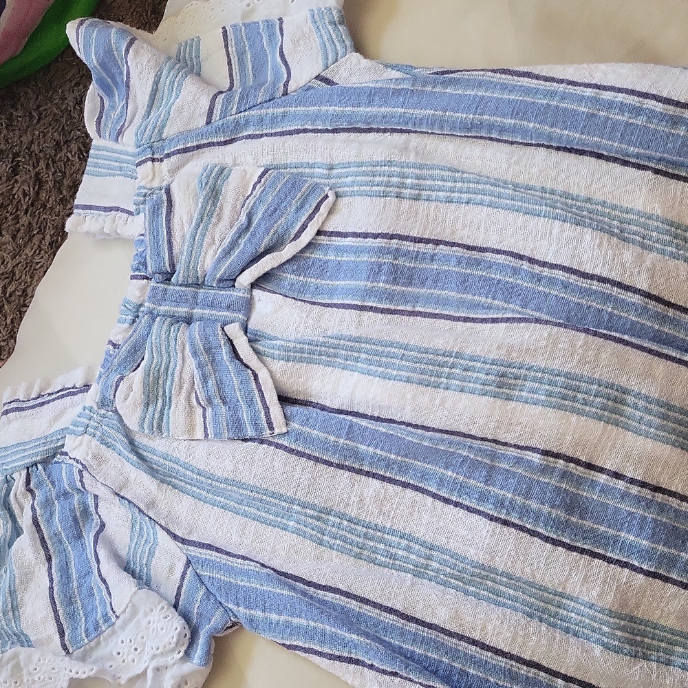 Blue/white blouse